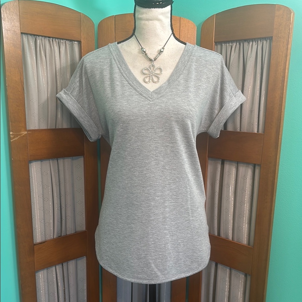Cupio Gray Fitted Short Sleeve T-Shirt